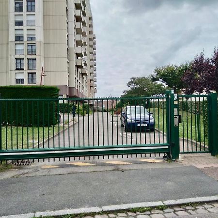 Grand F2 De 47M2 Au 15Eme Etage Dans Une Residence Tres Calme - 017 Руан Екстер'єр фото